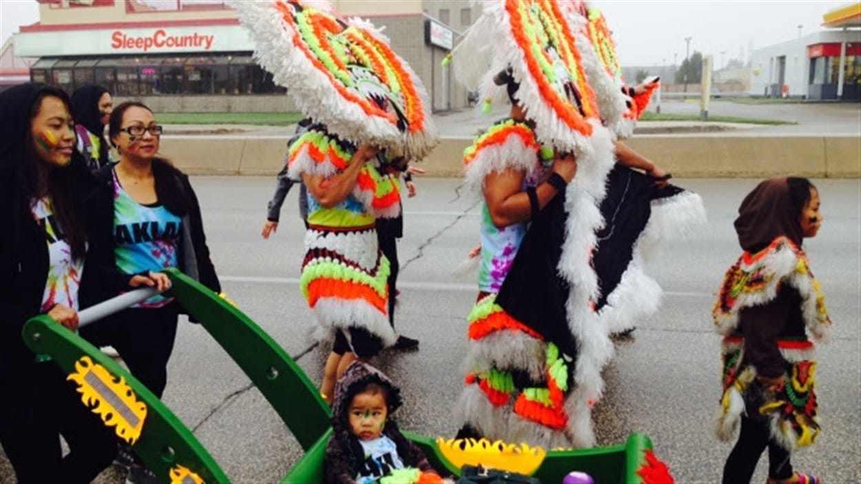 La parade du Festival philippin en août 2014