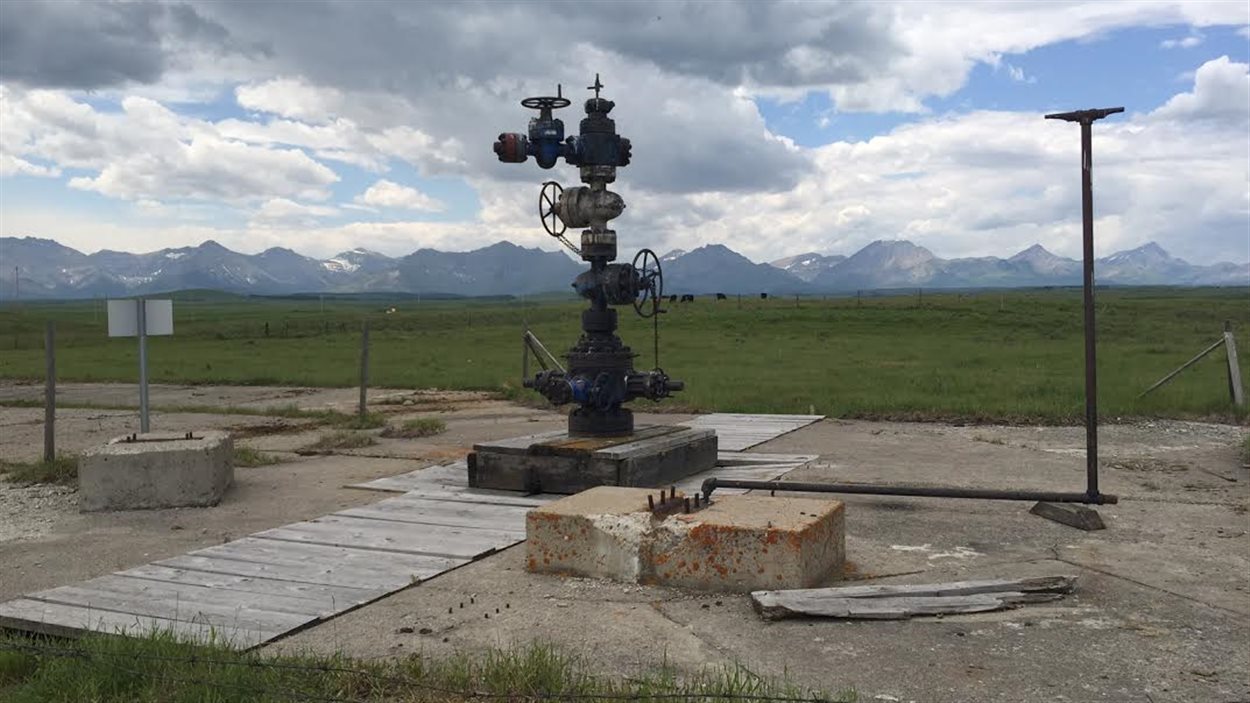Une structure énergétique à l'abandon en Alberta