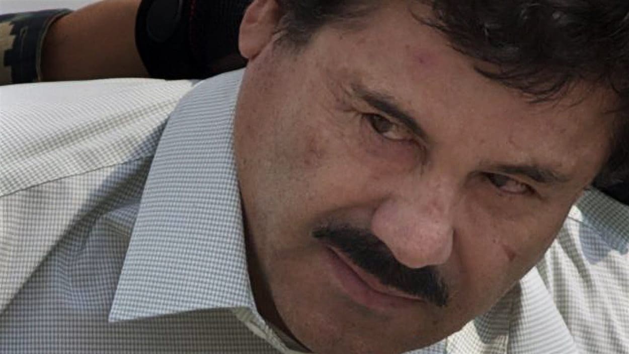 Le célèbre narcotrafiquant mexicain, Joaquin Guzman, surnommé El Chapo, lors de sa capture en février 2014.