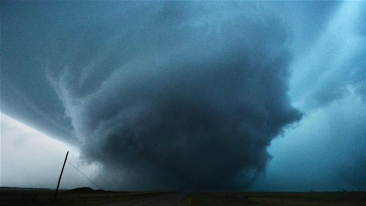 Une Tornade A Touche Le Sol Dans Le Sud Ouest Du Manitoba Radio Canada Ca Une Tornade A Touche Le Sol Dans Le Sud Ouest Du Manitoba Radio Canada Ca