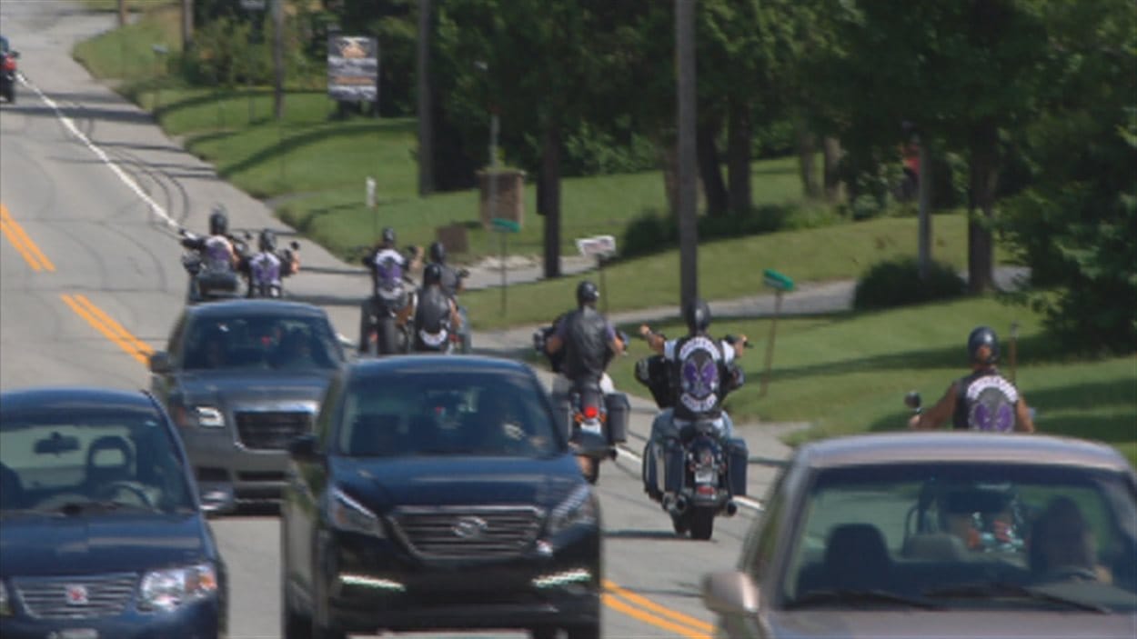 Rassemblement de motards à SaintDenisdeBrompton les citoyens