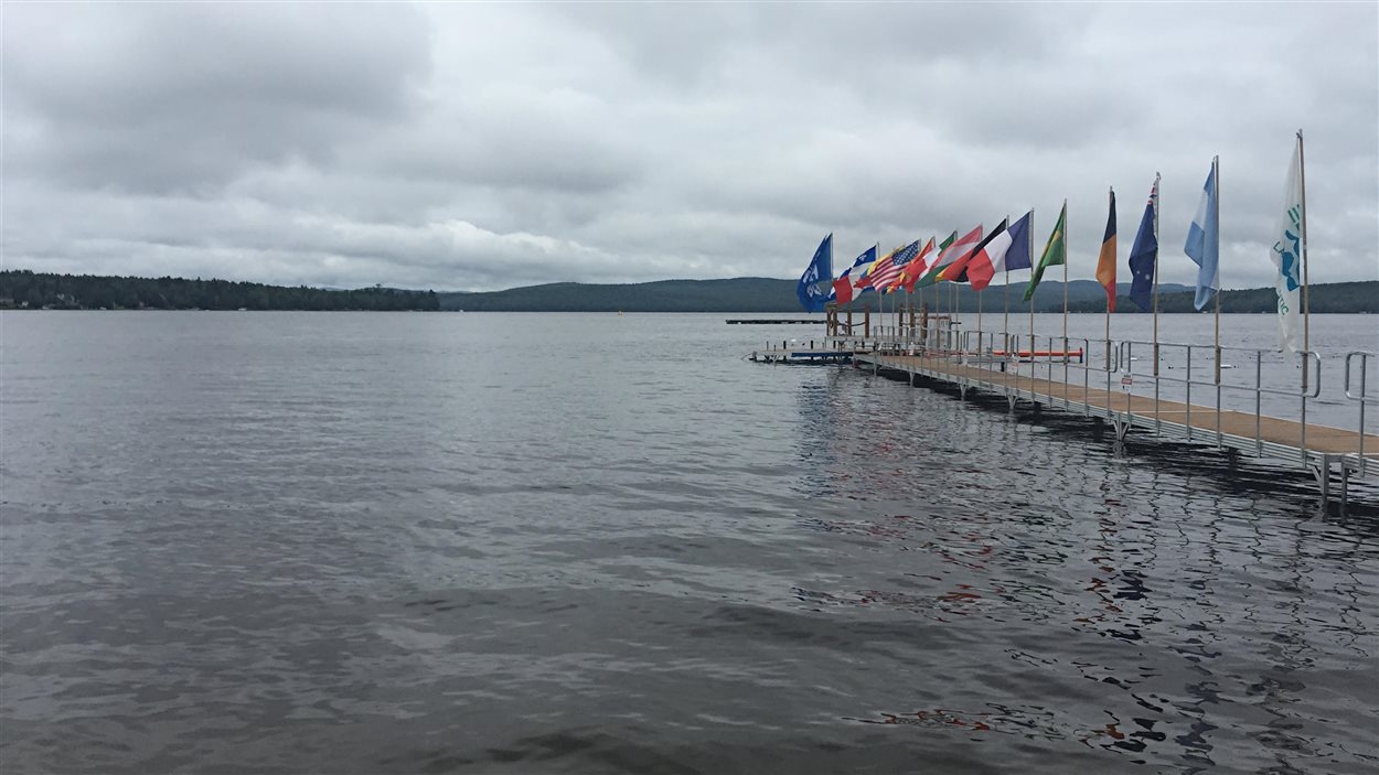 C'est un départ pour la Traversée internationale du lac Mégantic RadioCanada