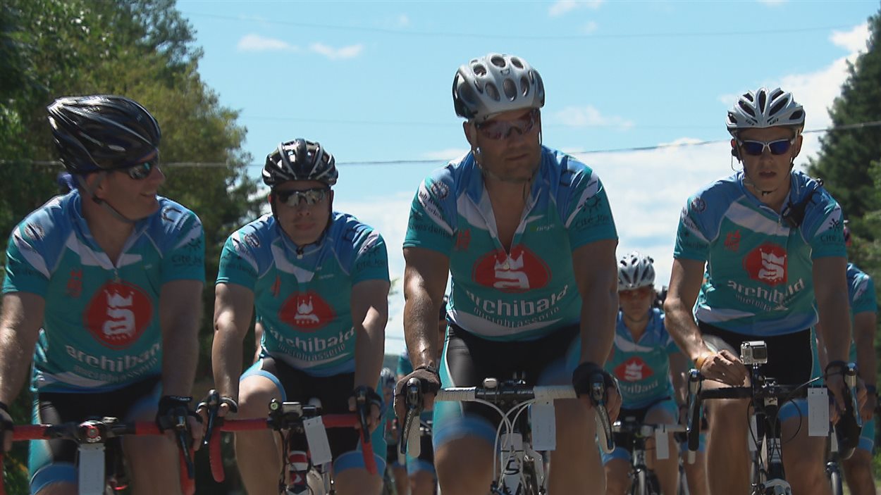 Des cyclistes au lac Beauport