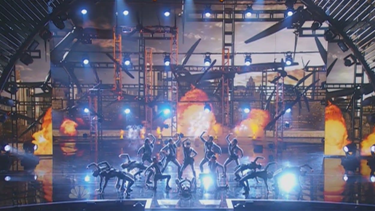 Les 14 danseuses de la troupe DM Nation en ont mis plein la vue hier soir à New York.