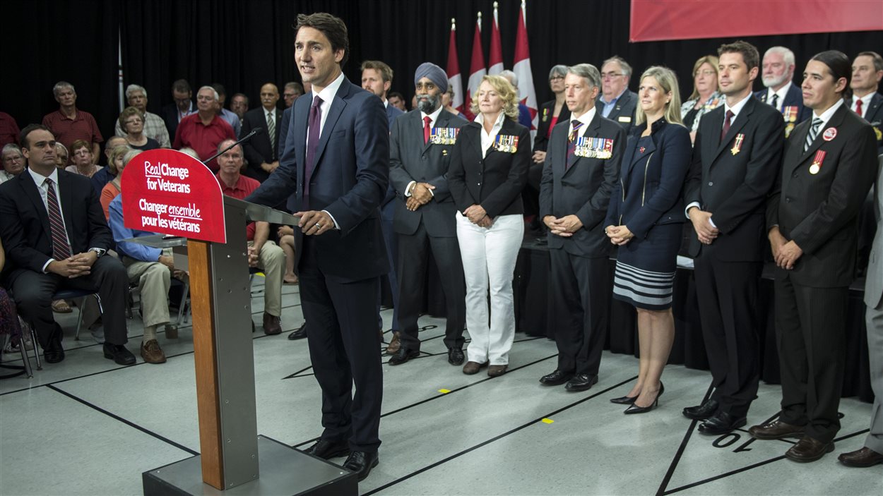 Justin Trudeau s'est adressé à des partisans libéraux et à des vétérans.