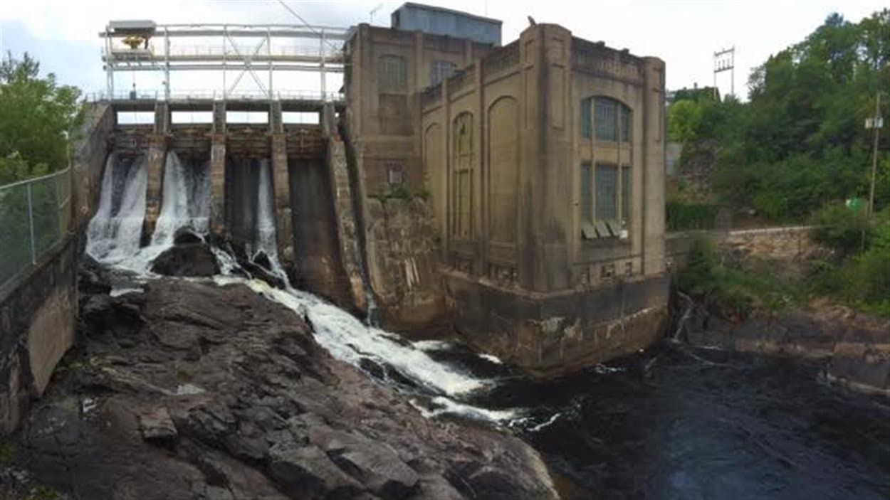 La centrale Chicoutimi de Produits forestiers Résolu