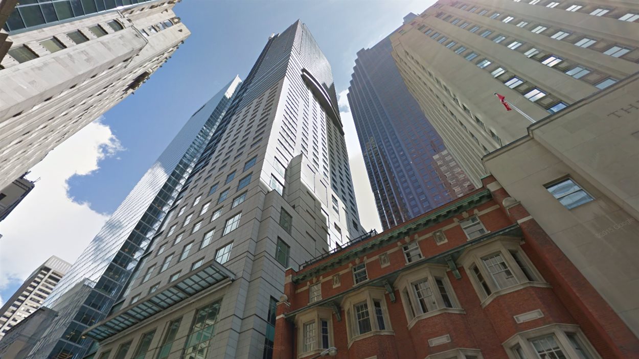 La tour Trump (centre) à Toronto