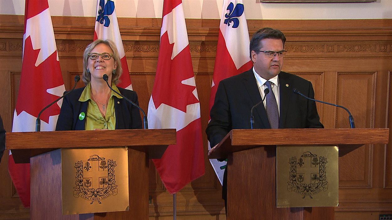 La chef du Parti vert du Canada, Elizabeth May, répond favorablement à bien des demandes du maire de Montréal, Denis Coderre.