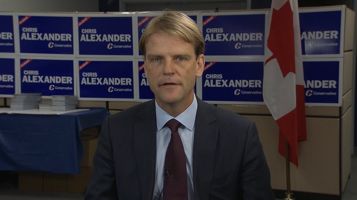 Le ministre de l'Immigration Chris Alexander