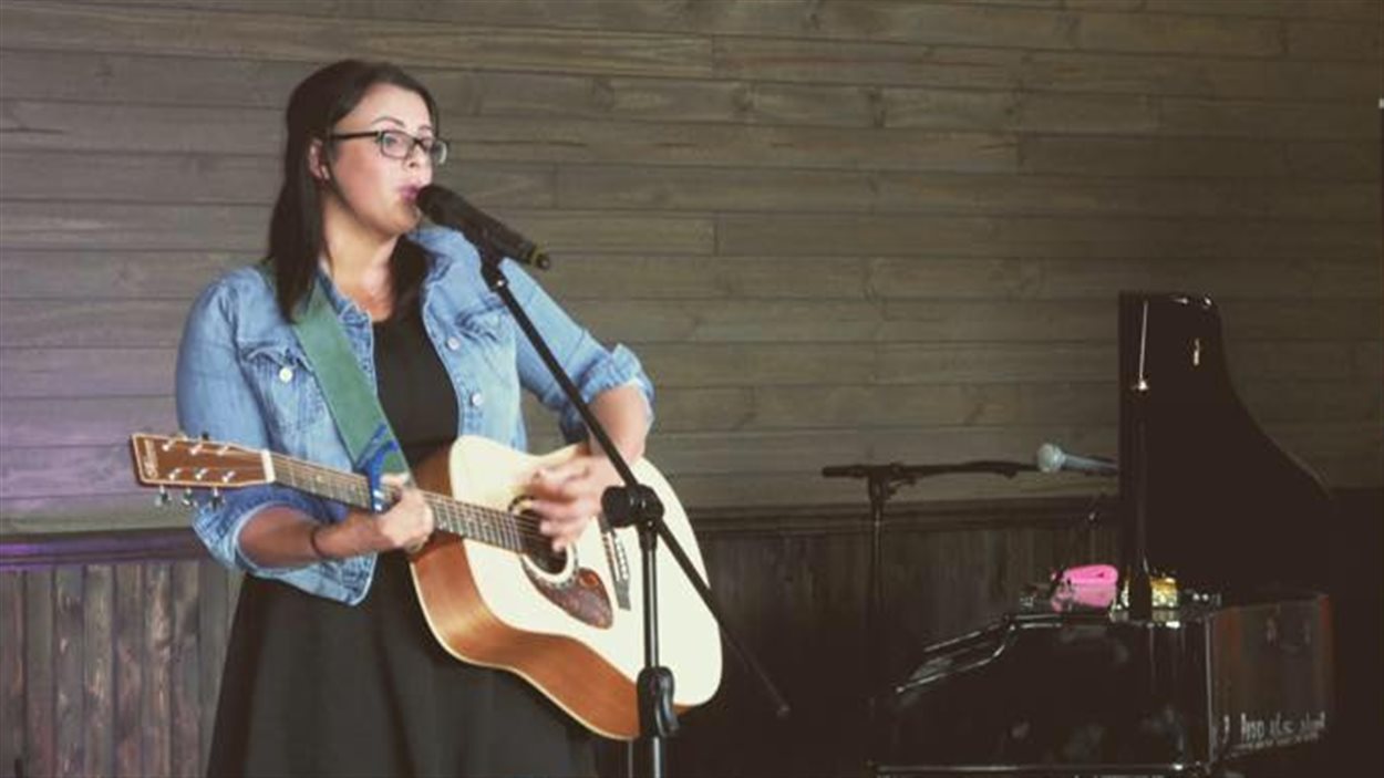 Une chanson pour Smooth Rock Falls RadioCanada