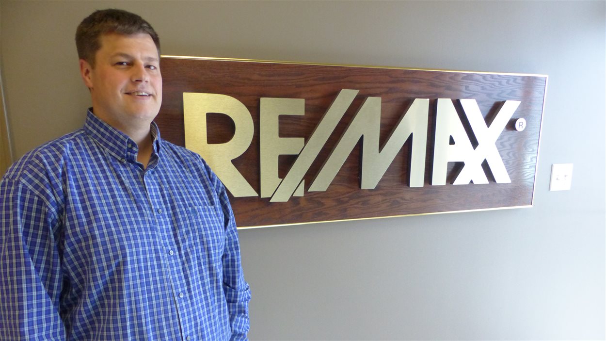 Lloydminster durement touchée par la baisse des prix du pétrole Or