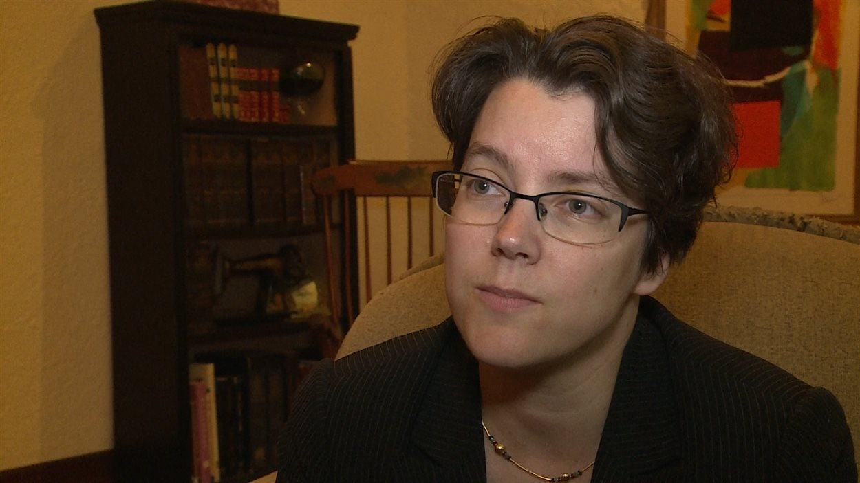 La rabbin Lisa Grushcow veut, avec l'aide des membres de sa synagogue, parrainer une famille de réfugiés syriens.