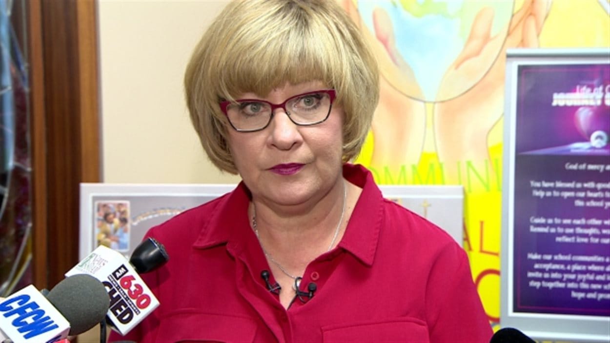 Debbie Engel, présidente du Conseil scolaire catholique d'Edmonton.