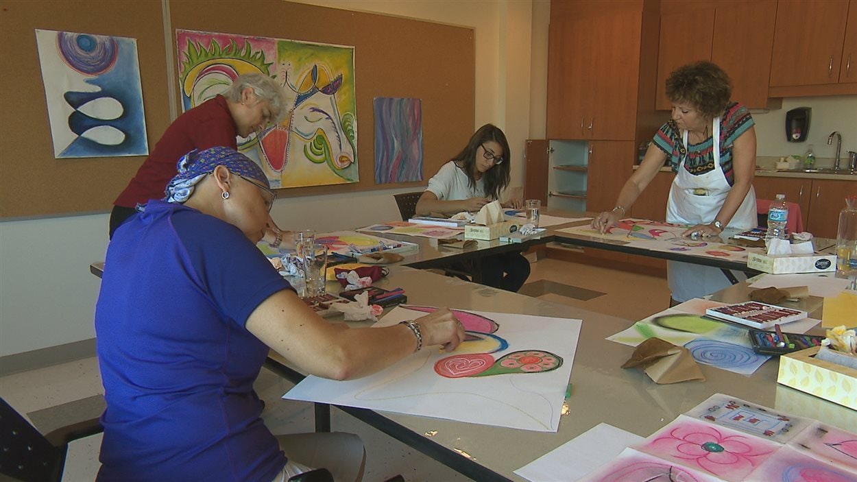 On nous a ouvert les portes d'un atelier de création libre pour les personnes atteintes du cancer et leurs proches