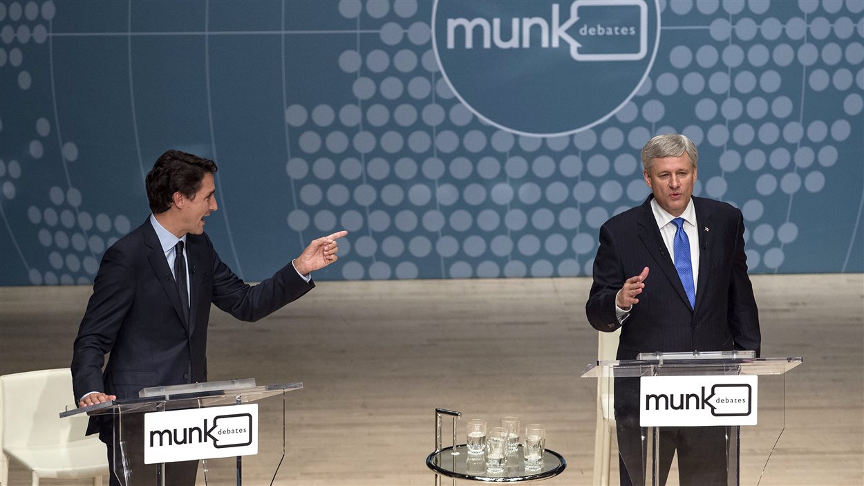 Justin Trudeau et Stephen Harper lors du débat Munk