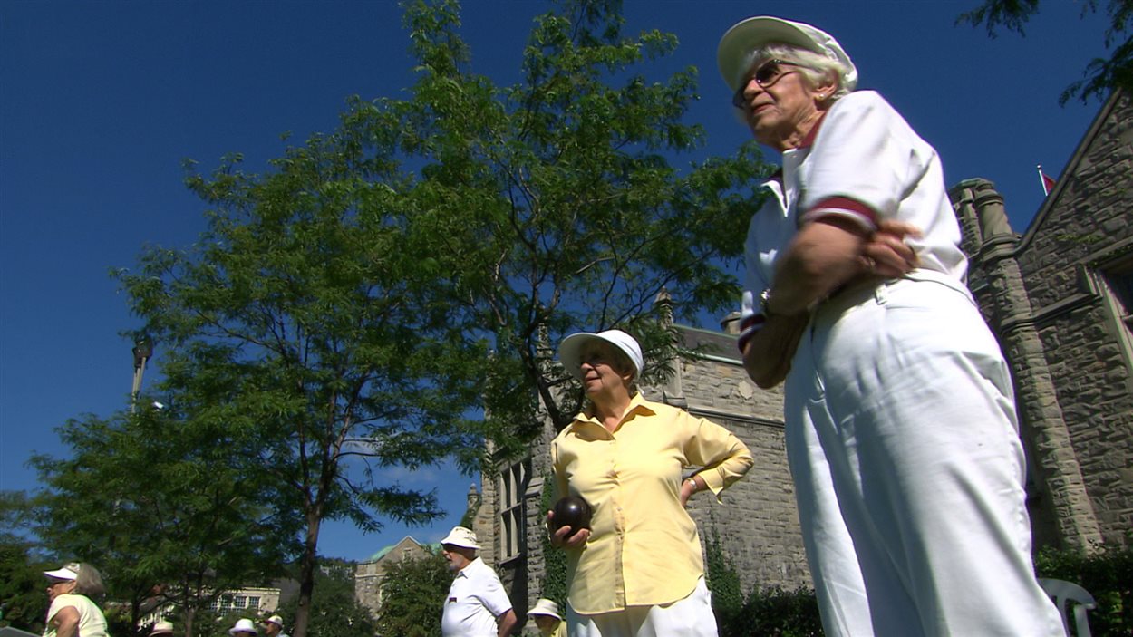 NotreDamedeGrâceWestmount pourraitelle changer de couleur? Radio