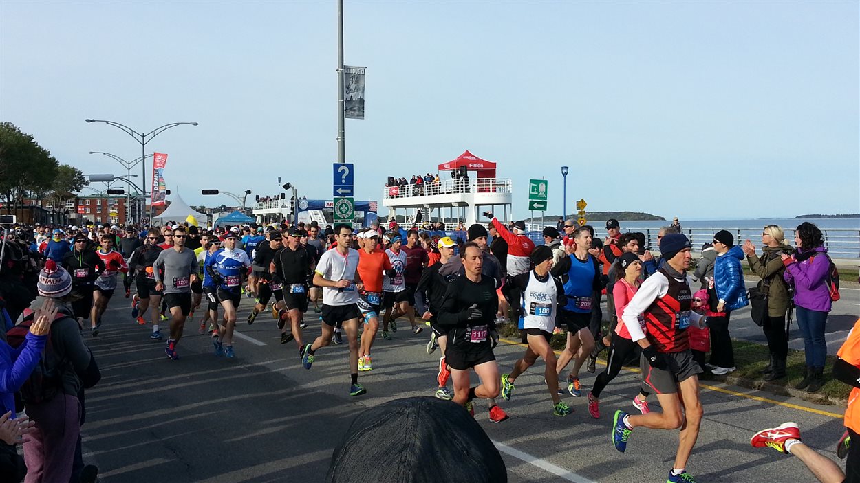 Marathon de Rimouski un homme termine 5e chez les femmes RadioCanada