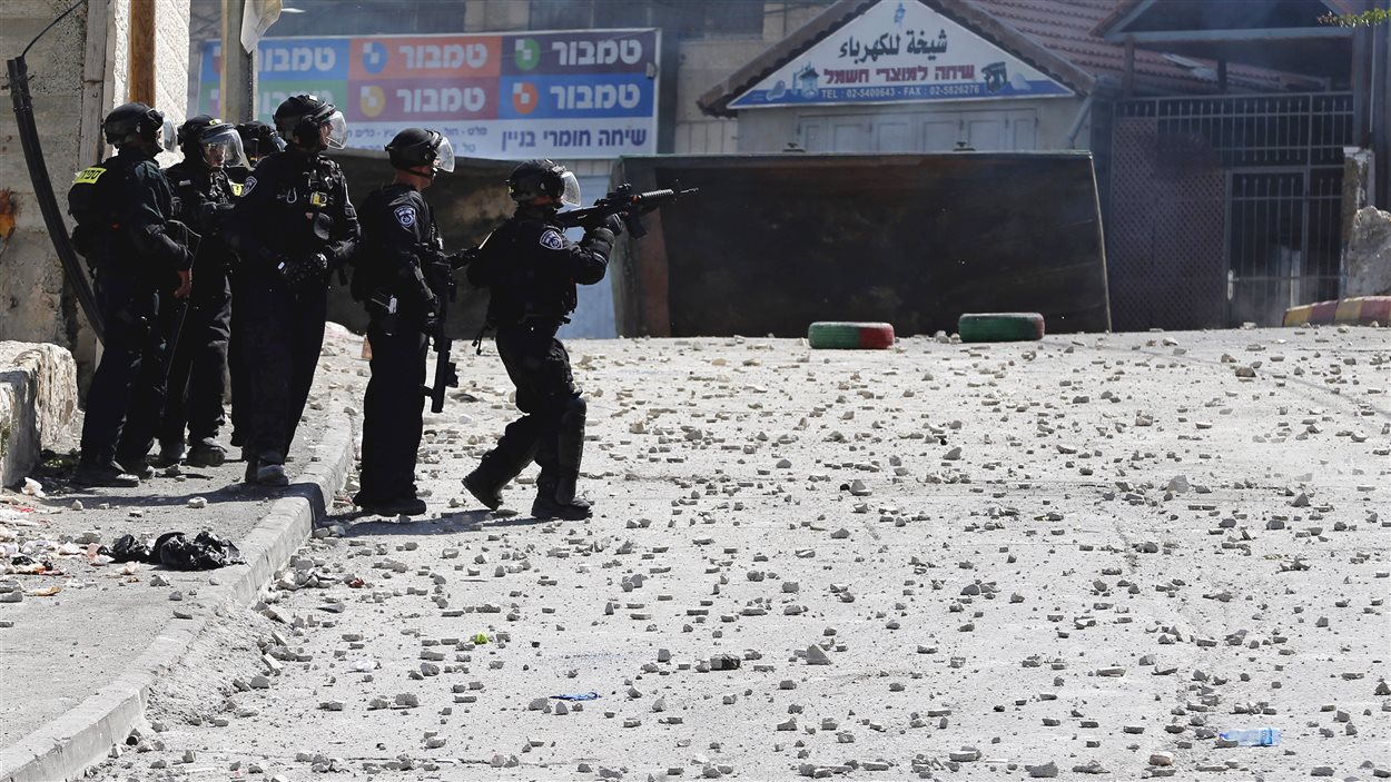Des policiers israéliens dans Jérusalem-Est.