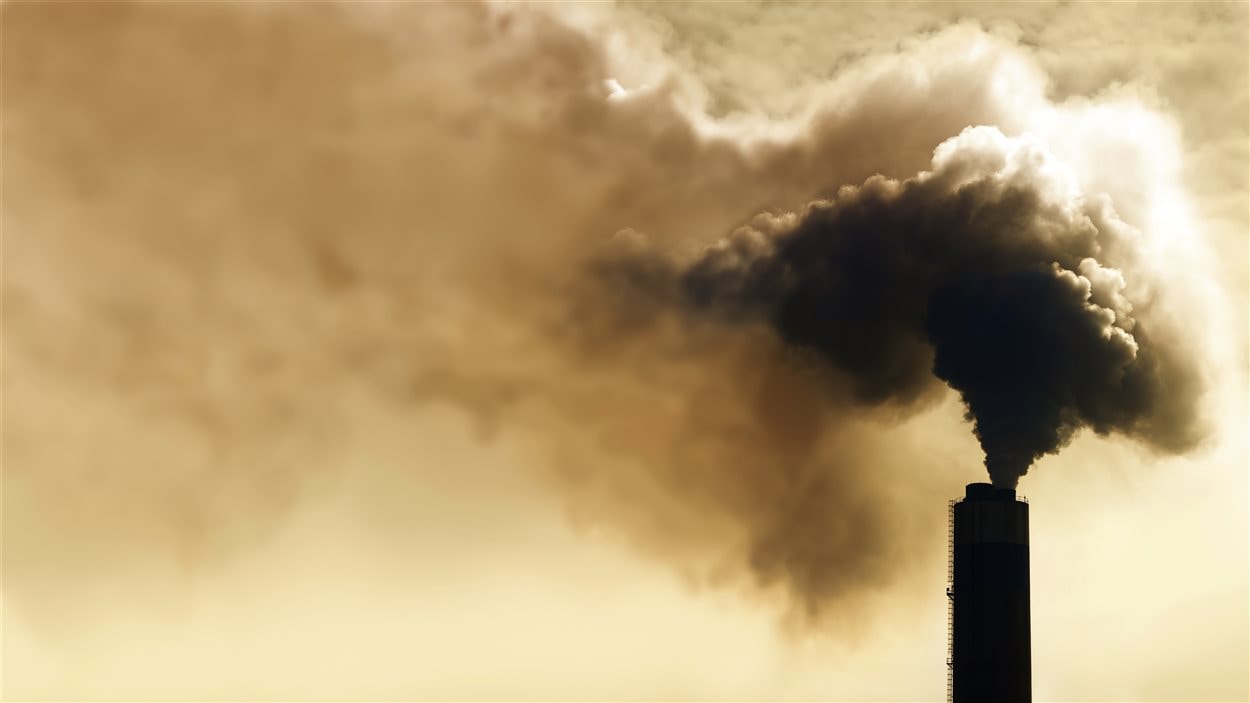 L'émission de polluant a augmenté au cours du dernier siècle.