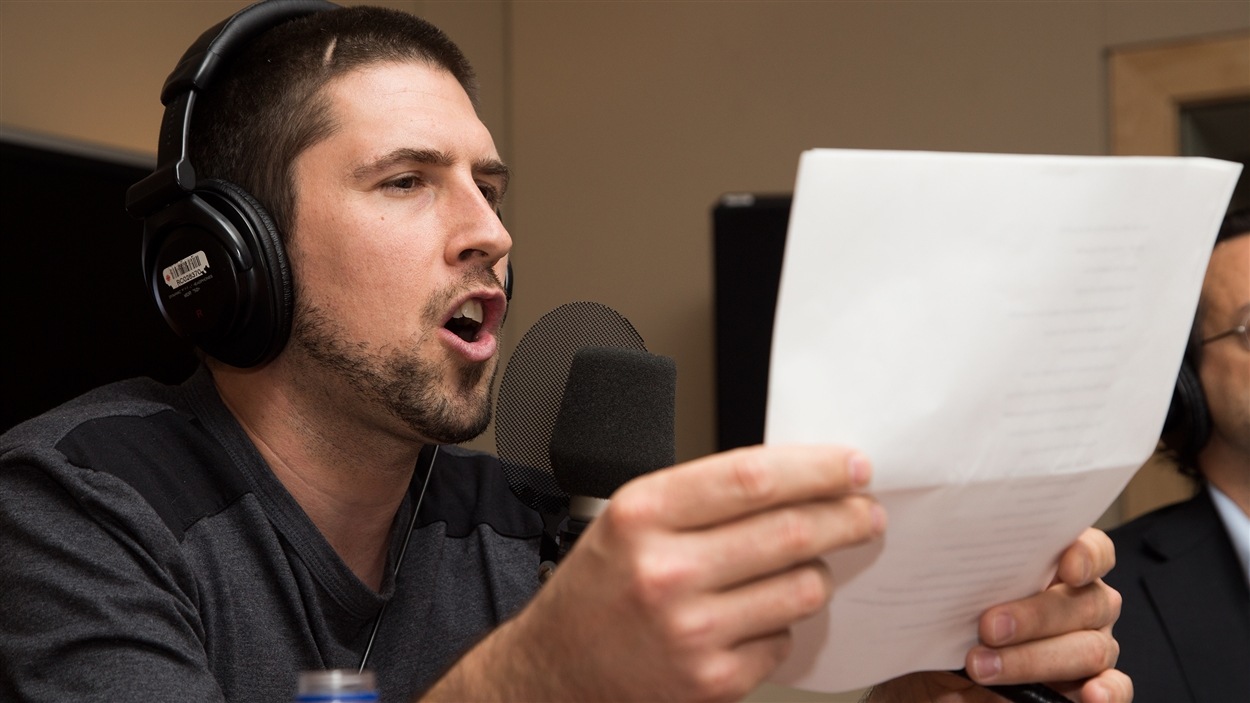 Le slammeur David Goudreault fait résonner les mots haut et fort.