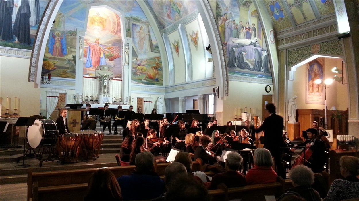 Un concert-bénéfice dans le décor de l'église Ste-Amélie de Baie-Comeau.