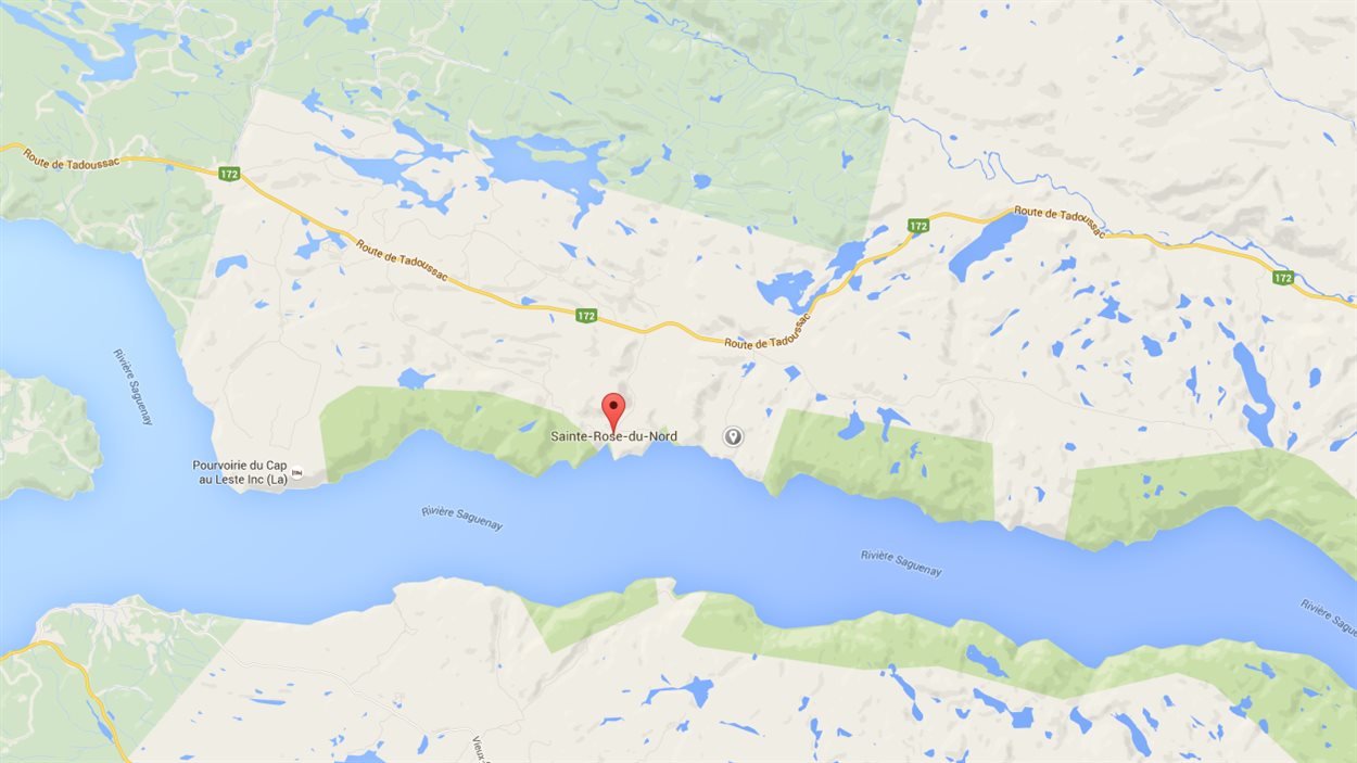 Camion renversé à SainteRoseduNord RadioCanada