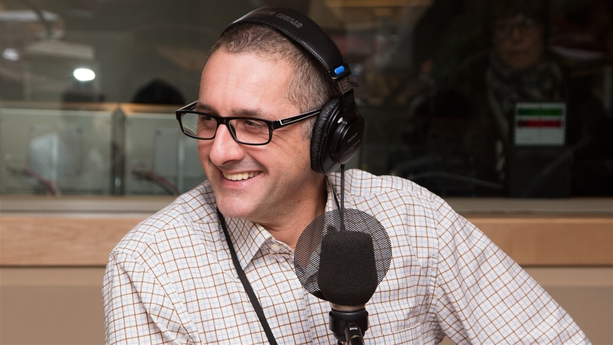 Le journaliste et auteur Luc Guérin