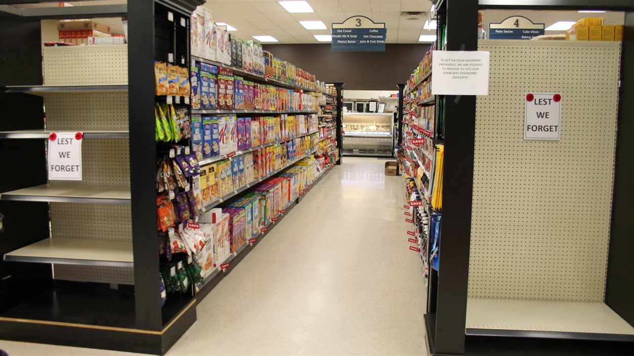 L'épicerie Bigway à Saint-Pierre-Jolys refuse de vendre des articles de Noël avant le jour du Souvenir