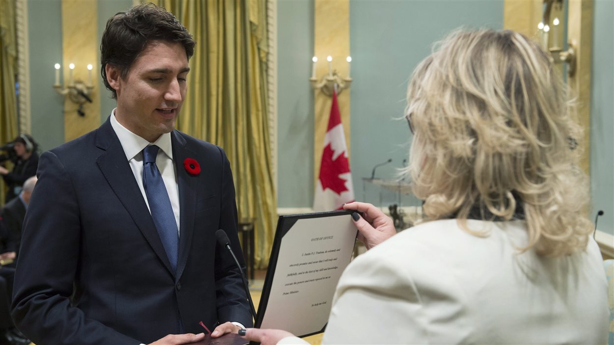 Justin Trudeau prête serment comme 23e premier ministre du Canada