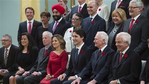 Quelques-uns des ministres du premier Cabinet Trudeau