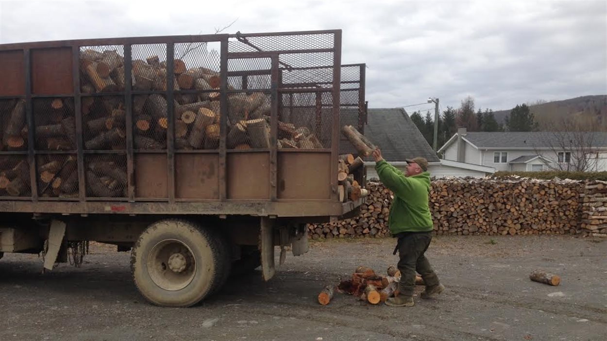 Chauffage : les granules de bois gagnent du terrain au Nouveau-Brunswick