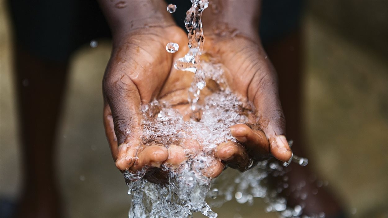 Alain Gachet, L’homme qui fait jaillir l’eau du désert, Éditions JC Lattès