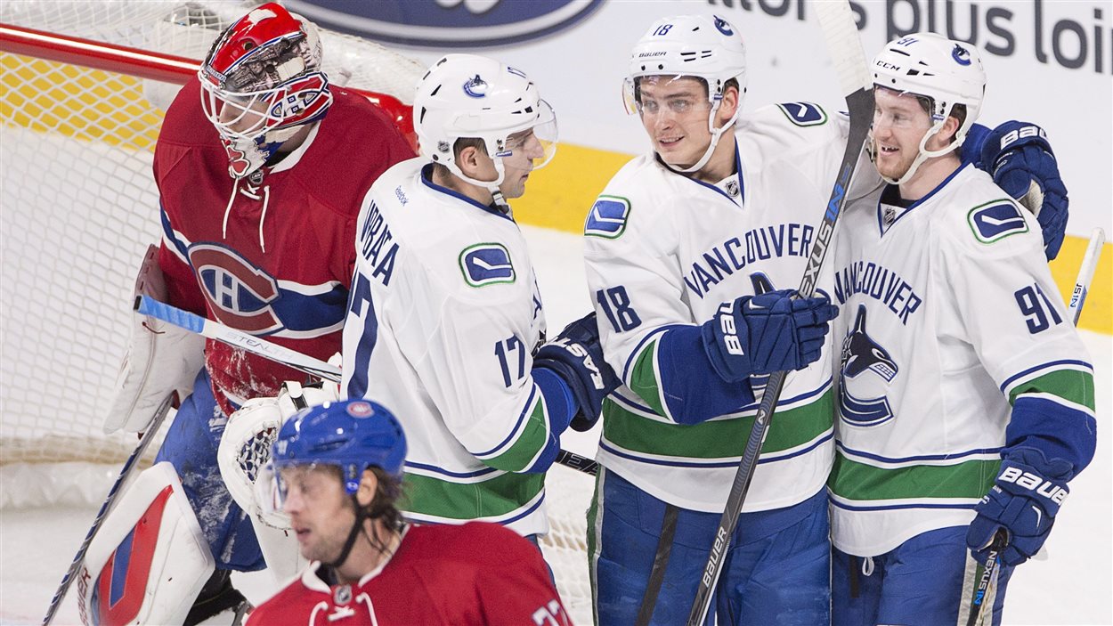 Le Tricolore Effectue Une Belle Remontée Et Bat Les Canucks | Radio-Canada