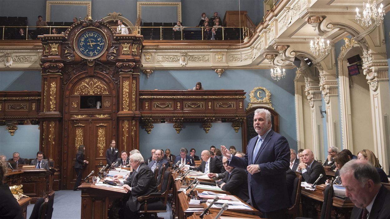 Le premier ministre Philippe Couillard, à l'Assemblée nationale du Québec