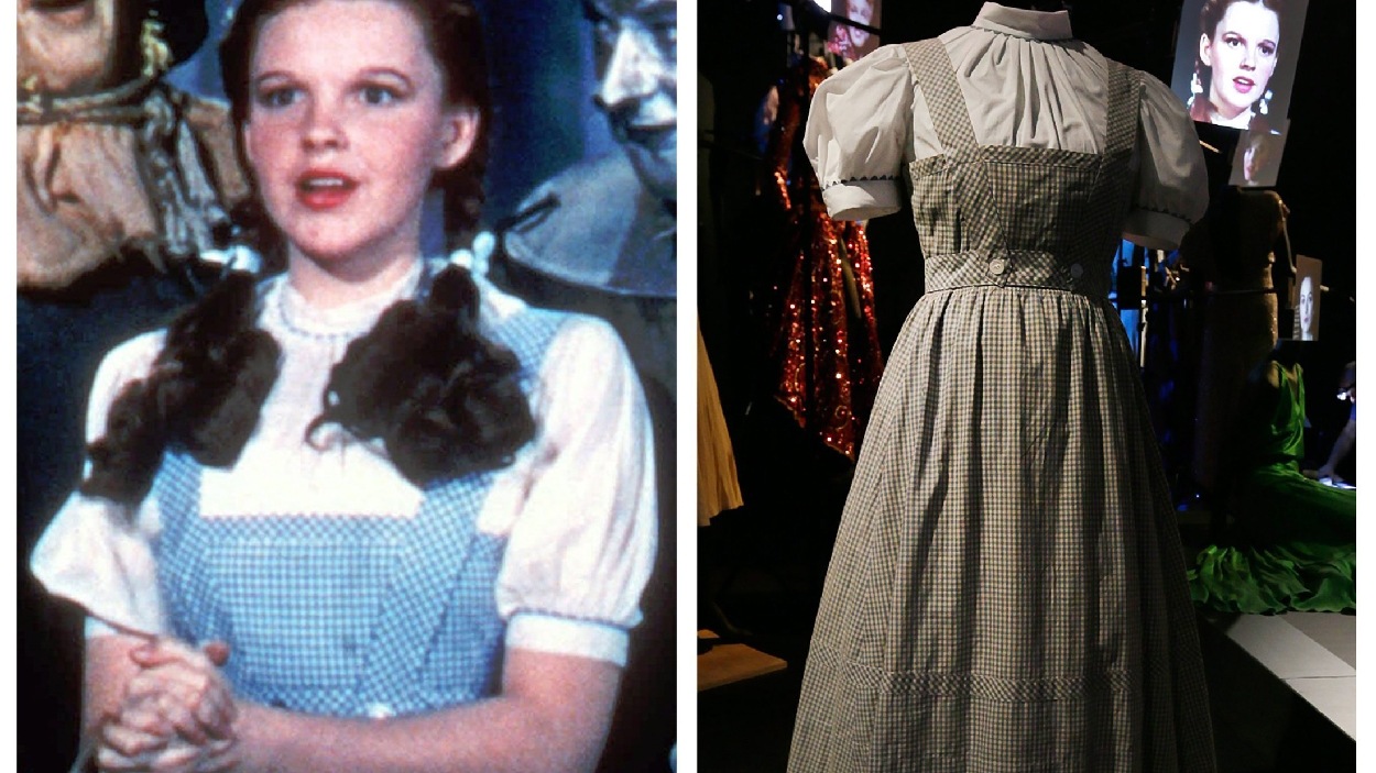 La Celebre Robe De Judy Garland Dans Le Magicien D Oz Vendue 1 5 Million Radio Canada Ca Voir plus d'idees sur le theme le magicien d'oz, magicien, judy garland. le magicien d oz vendue