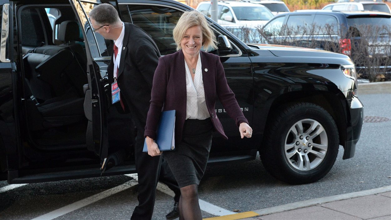La première ministre de l'Alberta Rachel Notley.