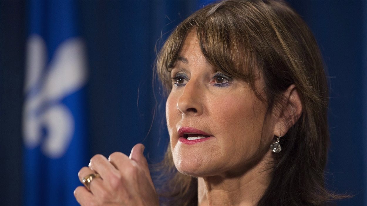 La ministre de l'Immigration Kathleen Weil sème la confusion sur la contribution des commissions scolaires anglophones en vue de l'arrivée des réfugiés syriens.