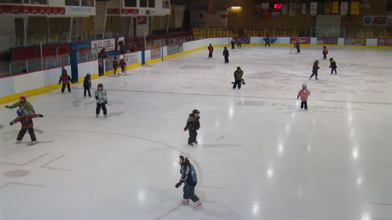L'aréna de Paspébiac en Gaspésie