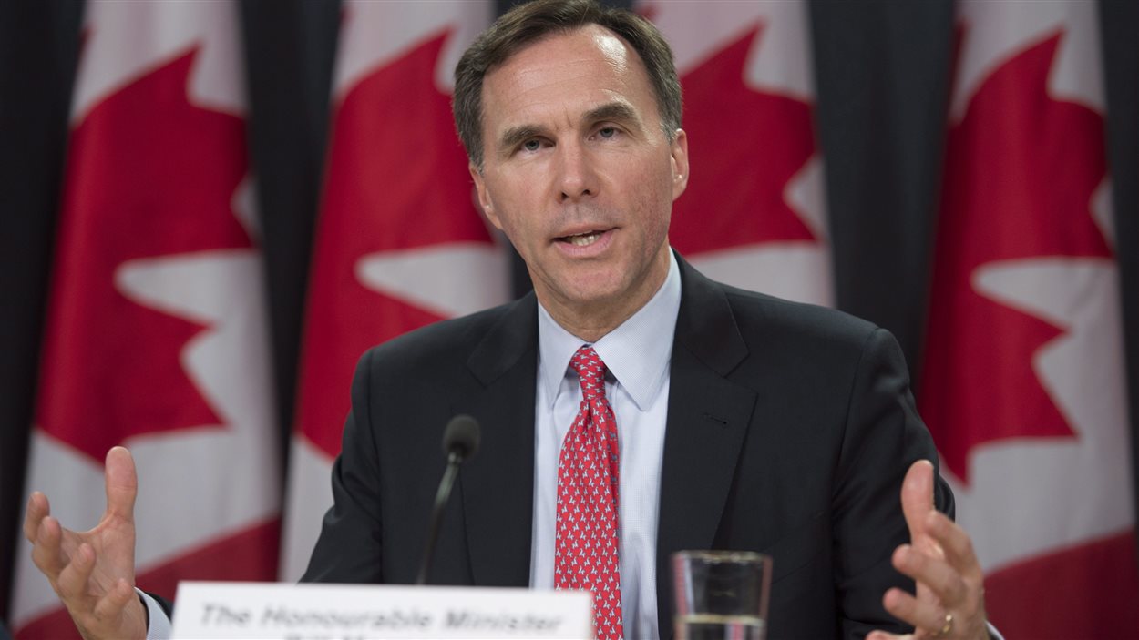 Le ministre Bill Morneau fait son annonce à Ottawa.