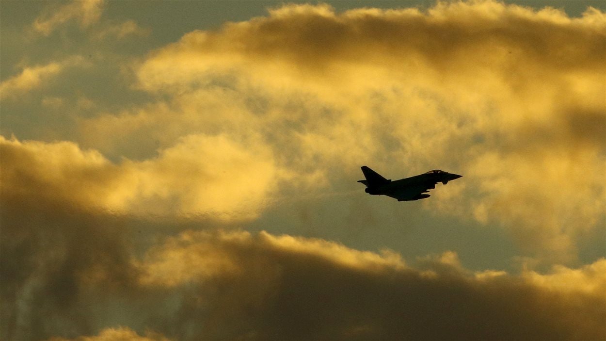 Un avion britannique au retour d'une mission en Syrie.
