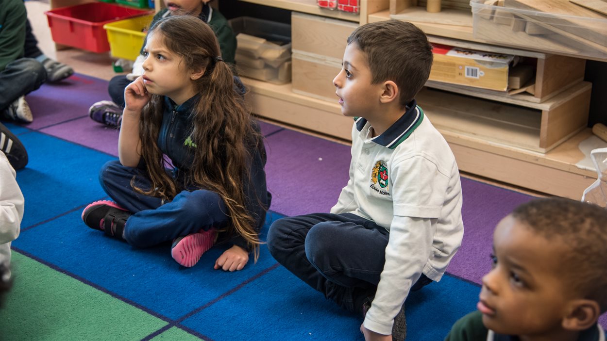 C'était la première journée d'école de Gebran et Katia, deux jeunes réfugiés syriens arrivés à Ottawa la semaine dernière.