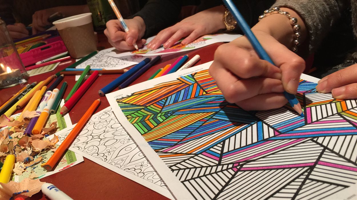 Une activité de coloriage pour adultes