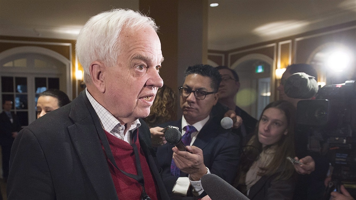 Le ministre de l'Immigration John McCallum