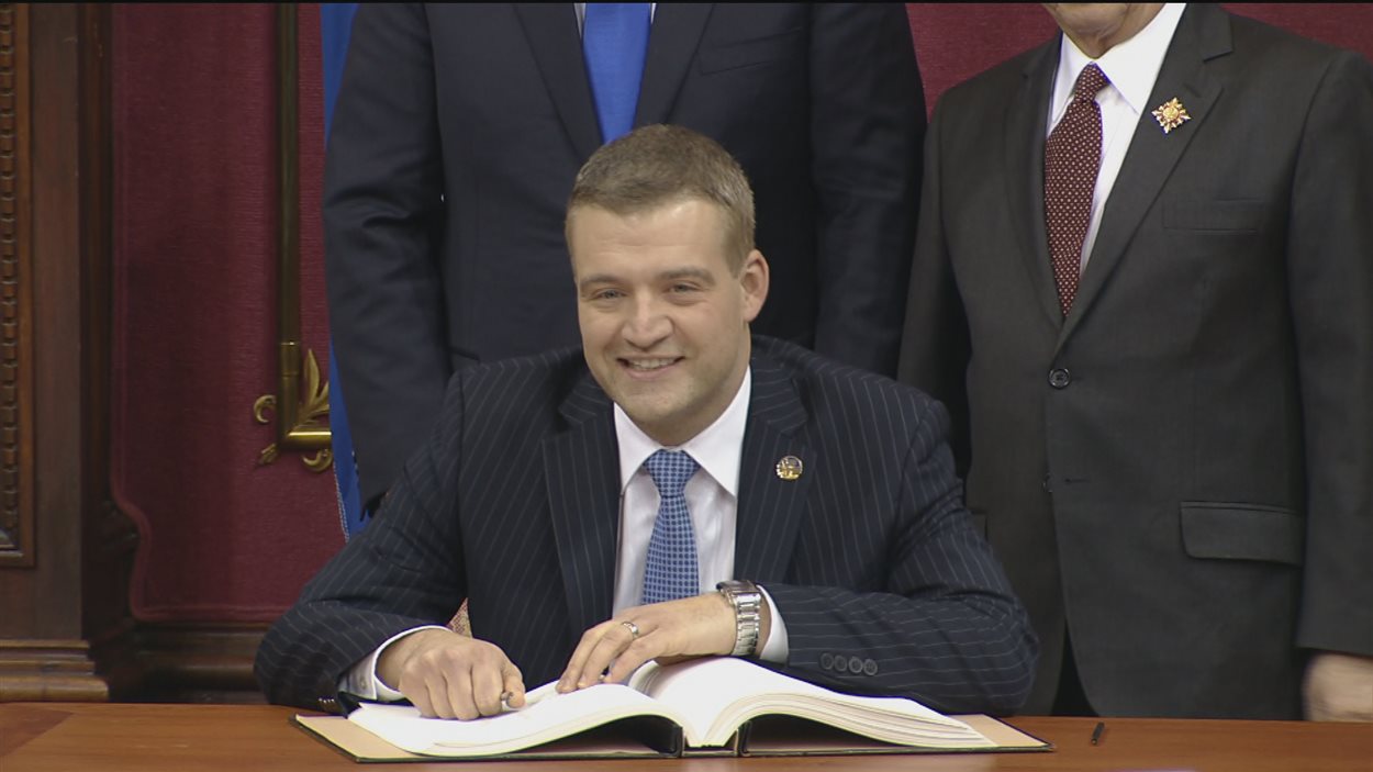 Luc Fortin, ministre délégué du Loisir et du Sport et ministre responsable de l'Estrie