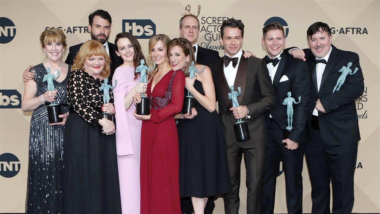 хорошее актерский состав. патрик харрис с мужем. светлячок сериал 2002. Grimm: bad hair day сериал. хорошее актерский состав.