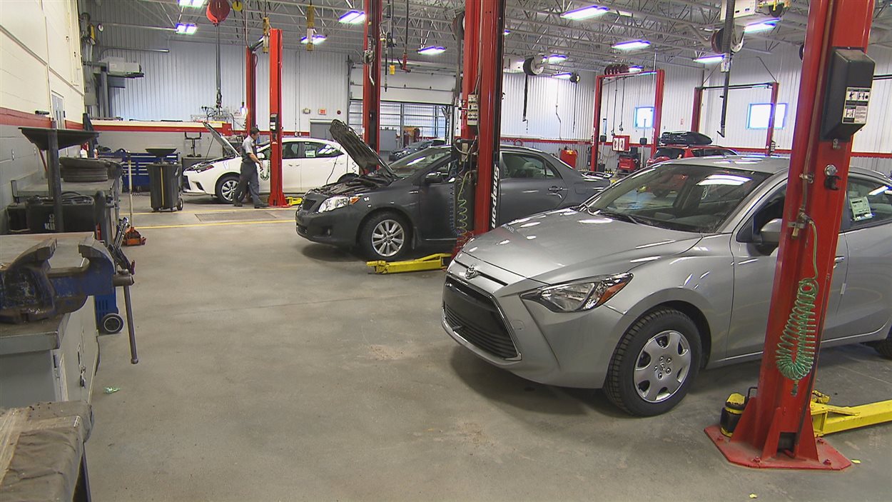 Les affaires reprennent lentement dans les garages du SaguenayLac