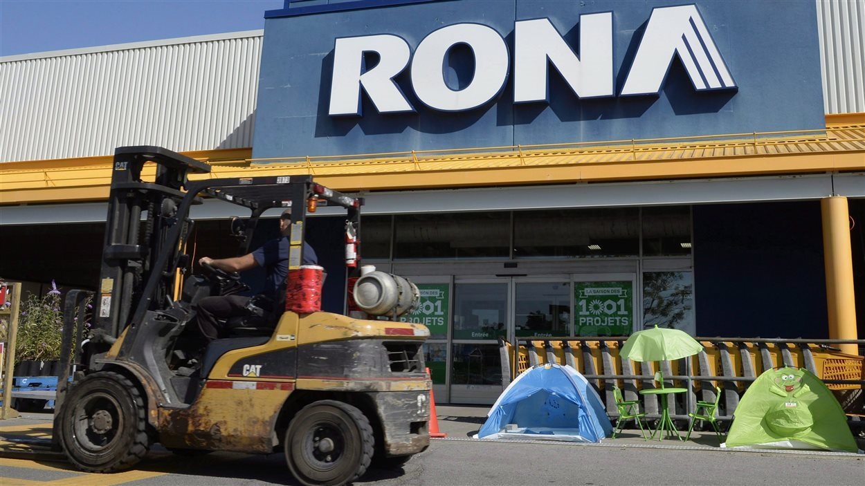 Opération charme en vue auprès des marchands affiliés à Rona | Radio-Canada
