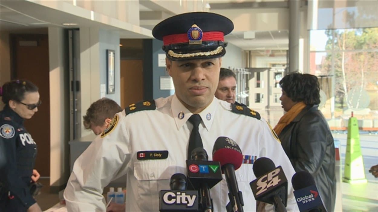 Le chef adjoint de la police de Toronto, Peter Sloly