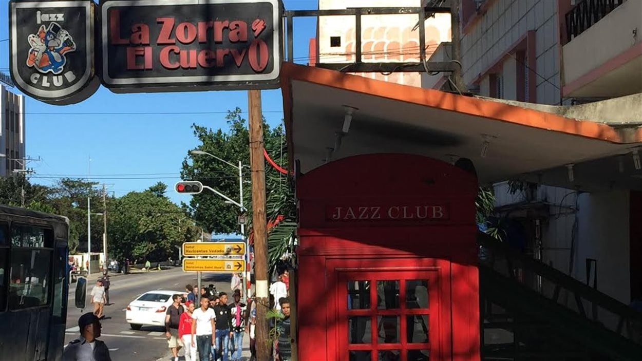 Le club de jazz à La Havane, La Zorra y el Cuervo