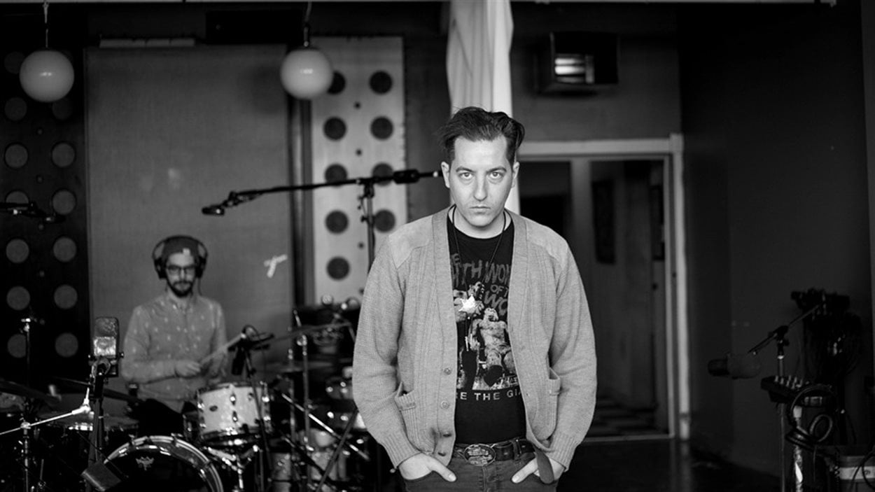 Louis-Philippe Gingras et Mathieu Vézio (en arrière-plan) au studio Breakglass